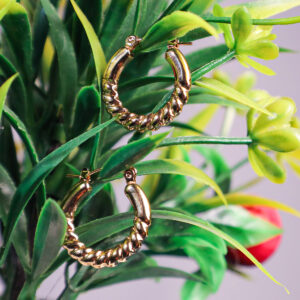 Golden Round Shape Earing