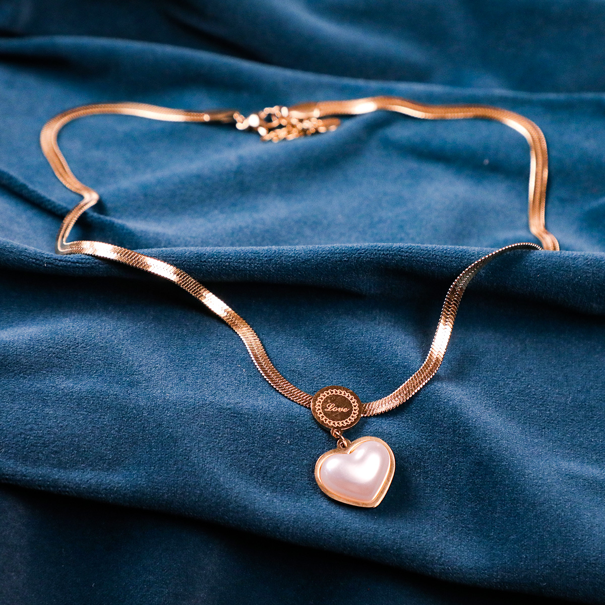 Golden Chain with White Heart Shape Pendent - Image 4